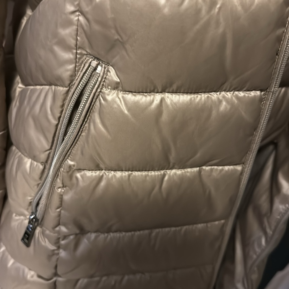 Tahari Women's Beige longer length Puffer Coat - Picture 2 of 12